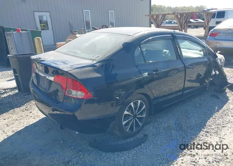 2009 Honda Civic Lx z USA, uszkodzony, nr VIN 19XFA16539E044112